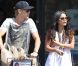 Vanessa Hudgens et son chéri Austin Butler font leurs courses à Los Angeles le 7 mai 2012
