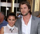 Elsa Pataky en compagnie de son mari Chris Hemsworth à l\'avant-première de Captain America en juillet 2011 à Los Angeles