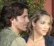  Elizabeth Berkley, enceinte, et son mari Greg Lauren lors du vernissage de l'exposition Rebel à Los Angeles le 12 mai 2012 