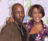 Mort de Whitney Houston: Bobby Brown lui dédie une chanson, évoque ses souvenirs