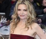 Michelle Pfeiffer rejoint Robert De Niro dans le film d'action de Luc Besson