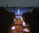  Le Mall devant Buckingham était bondé, plusieurs centaines de milliers de personnes ont suivi le concert sur écran géant. 
 La reine Elizabeth II a été honorée par le meilleur des artistes du royaume, réunis par le Take That Gary Barlow, qui ont fait vibrer son jubilé de diamant lors du concert donné à Buckingham Palace le 4 juin 2012. 