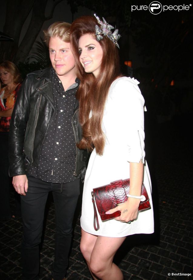 Lana Del Rey au Chateau Marmont après son concert, à Los Angeles, le 5 juin 2012.