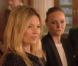 Kate Moss, Stella McCartney et David Gandy face à Patsy Stone (interprétée par la géniale Joanna Lumley) dans  Absolutely Fabulous , un épisode diffusé par la BBC le 23 mars 2012.