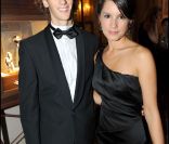 Romain Grosjean et Marion Jollès (photo : lors d'un gala au Meurice en 2009), en couple depuis 2008 et fiancés en 2012, ont célébré leur mariage le 27 juin 2012 à Chamonix, dans un salon du Majestic.