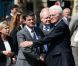 Manuel Valls et Lionel Jospin aux obsèques d'Olivier Ferrand en l'église Saint-Sulpice, à Paris, le 4 juillet 2012.