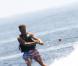 Lapo Elkann fait du ski nautique (île de Pantelleria le 29 juin 2012)