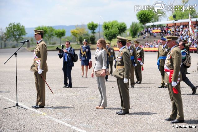 AGENDA DE LOS PRINCIPES DE ASTURIAS - Página 65 892997-le-prince-felipe-et-la-princesse-637x0-1