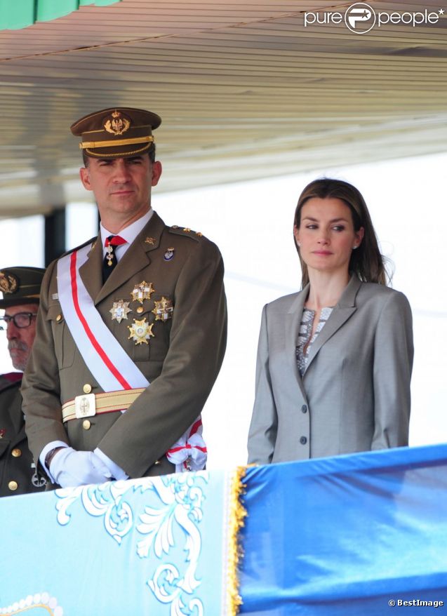 AGENDA DE LOS PRINCIPES DE ASTURIAS - Página 65 892998-le-prince-felipe-et-la-princesse-637x0-1