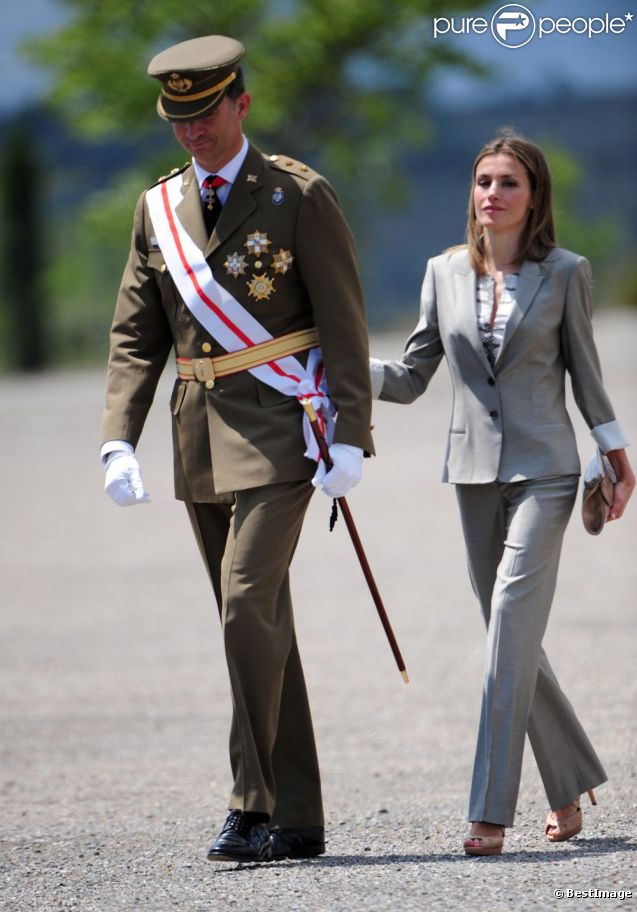 AGENDA DE LOS PRINCIPES DE ASTURIAS - Página 65 893003-le-prince-felipe-et-la-princesse-637x0-2