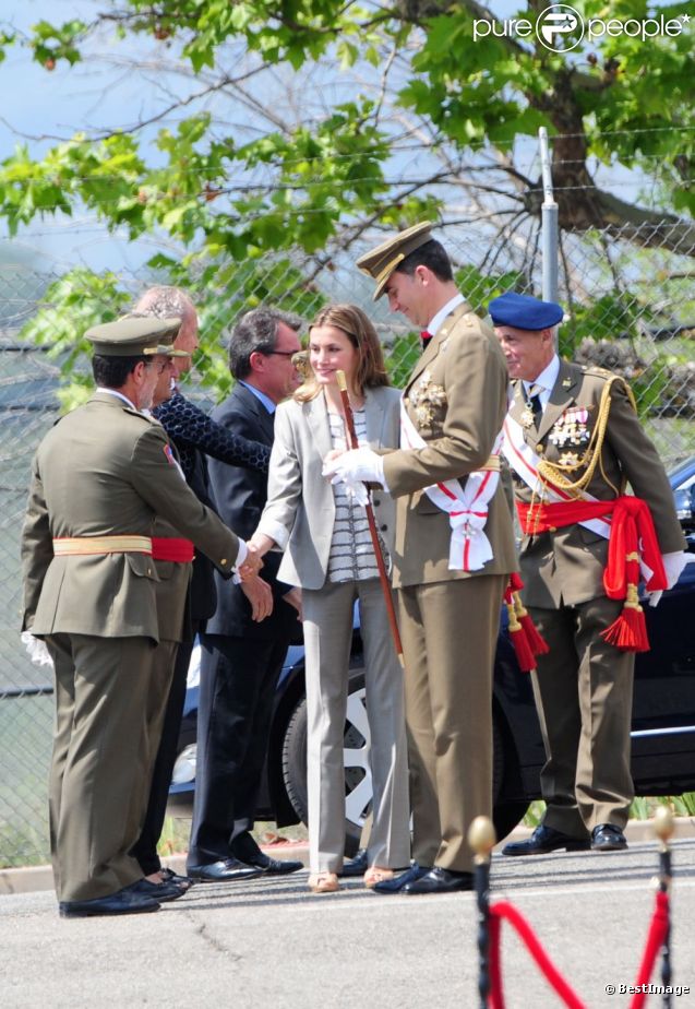 AGENDA DE LOS PRINCIPES DE ASTURIAS - Página 65 893007-le-prince-felipe-et-la-princesse-637x0-1