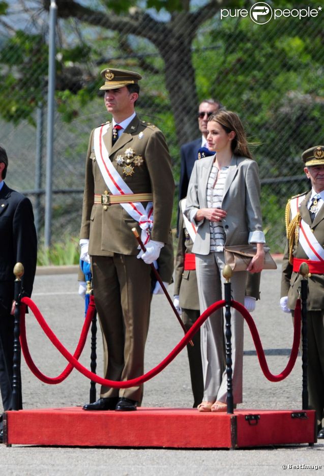 AGENDA DE LOS PRINCIPES DE ASTURIAS - Página 65 893011-le-prince-felipe-et-la-princesse-637x0-1