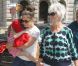 Katie Holmes, sa fille Suri et sa mère Kathleen se sont rendues au zoo de New York, le 11 juillet 2012
