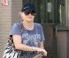 Anna Faris, enceinte et souriante, dévoile de jolies rondeurs de future maman