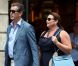 Pierce Brosnan et son épouse Keely Shaye Smith : promenade et shopping main dans la main dans la rue Saint Honoré à Paris le 4 août 2012 