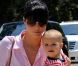  Selma Blair et son fils Arthur se rendent à un anniversaire à Santa Monica le 4 août 2012 