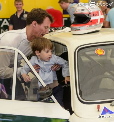 Princesse Marie : Des baisers pour Joachim, et des bolides pour Henrik, 3 ans