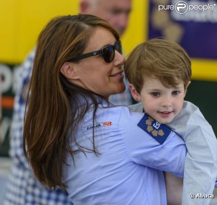 Princesse Marie : Des baisers pour Joachim, et des bolides pour Henrik, 3 ans