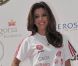 Eva Longoria tout de blanc vêtue, assiste avec style au tout premier Dynamic Walk-A-Thon organisé à Marbella par la fondation du même nom. Le 18 août 2012.