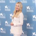 Mostra de Venise : Kate Hudson irrésistible avec son sourire lumineux