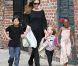 Angelina Jolie et ses enfants le 11 mars 2012 à la Nouvelle-Orléans