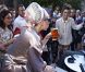 Exclu : Lady Gaga s'offre une petite bière en terrasse, c'est rapidement l'émeute, à Copenhague, le 3 septembre 2012.