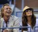 Eva Longoria, souriante assiste à la demi-finale dame du tournoi de l'US Open avec le vice président américain de Moët &amp; Chandon, Ludovic du Plessis, à New York, le 7 septembre 2012