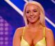 Lorna Bliss, sosie de Britney Spears, sur le plateau du  X Factor  britannique.