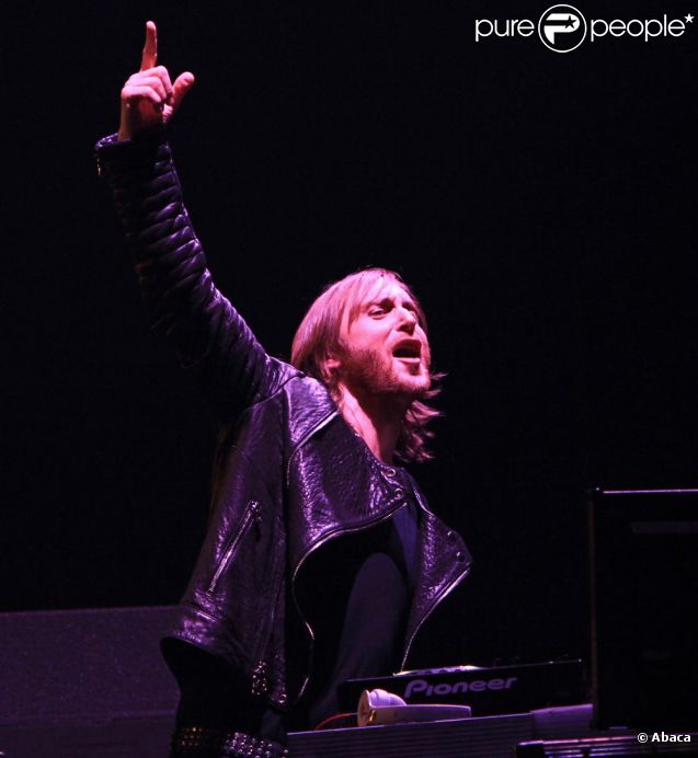 David Guetta au Palais Omnisports de Bercy, Paris, le 7 avril 2012.