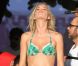 Doutzen Kroes en shooting pour Victoria's Secret à Miami. Le 12 septembre 2012.