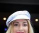 Eve Angeli va jouer au strip-poker