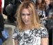 Marie-Josée Croze arrive à l'Hôtel National des Invalides pour assister au défilé prêt-à-porter Christian Dior printemps-été 2013. Paris, le 28 septembre 2012.