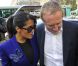 Salma Hayek et François-Henri Pinault arrivent à l'Opéra Garnier pour assister au défilé Stella McCartney printemps-été 2013. Paris, le 1er octobre 2012.