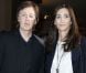 Paul McCartney et Nancy Shevell assistent au défilé Stella McCartney printemps-été 2013. Paris, le 1er octobre 2012.