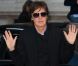Paul McCartney arrive à l'Opéra Garnier pour assister au défilé printemps-été 2013 de sa fille Stella McCartney. Paris, le 1er octobre 2012.