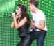Façon Kim Kardashian... Cheryl Cole en concert à Belfast le 3 octobre 2012 pour le lancement de sa tournée en promotion de l'album  A Million Lights .
