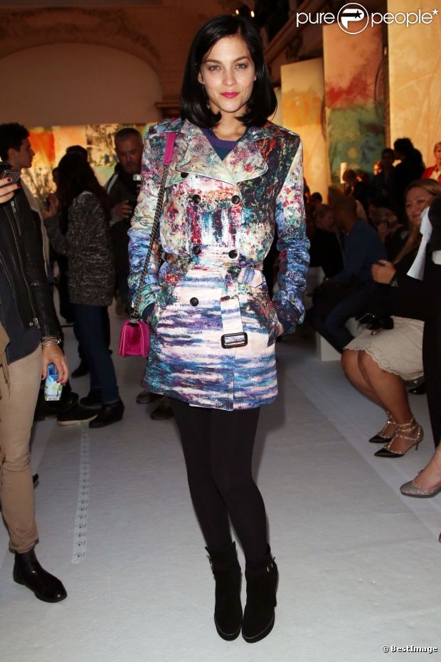 Leigh Lezark assiste au défilé Paul &amp; Joe printemps-été 2013 au Pavillon Cambon. Paris, le 2 octobre 2012.