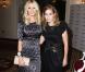 La princesse Beatrice d'York quittant avec Tess Daly la soirée caritative Maggie's Autumn au Mandarin Imperial de hyde Park, à Londres, le 9 octobre 2012.