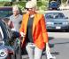 Shopping en famille pour Gwen Stefani, Gavin Rossdale et leurs fils Kingston et Zuma. Studio City, Los Angeles, le 13 octobre 2012.