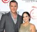 Owain Yeoman et sa compagne lors de la soirée célébrant le 100e épisode de la série Mentalist, à Los Angeles, le 13 octobre 2012