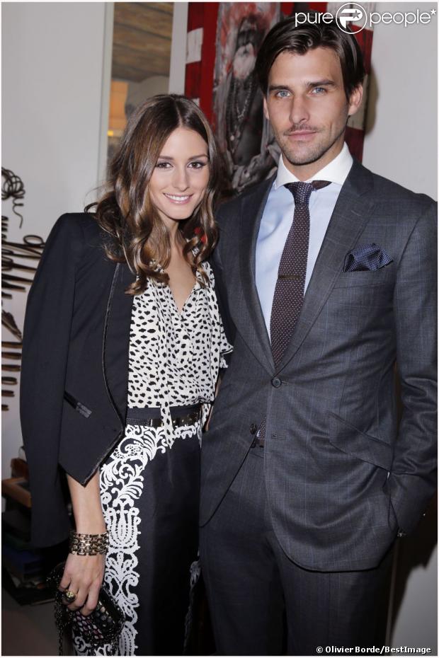 Olivia Palermo et son compagnon Johannes Huebl au déjeuner Montblanc pour la présentation de la collection L'Aubrac à Paris le 16 octobre 2012.