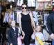 Angelina Jolie emmène trois de ses enfants faire du shopping pour Halloween le 28 octobre 2012 à Sherman Oaks en Californie dans le magasin Party City