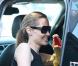 Angelina Jolie emmène trois de ses enfants faire du shopping pour Halloween le 28 octobre 2012 à Sherman Oaks en Californie dans le magasin Party City