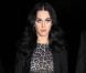 La chanteuse Katy Perry arrive au match de basket des Lakers à Los Angeles, le 30 octobre 2012