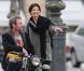 Delphine Chanéac et Chris Vance font un shooting photo pour la série de M6  Le transporteur  à Paris le 29 octobre 2012. Les acteurs ont posé Place Vendôme, place de la Concorde, sur le pont Alexandre III et sur la place du Trocadéro devant la tour Eiffel.