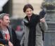Delphine Chanéac et Chris Vance font un shooting photo pour la série de M6  Le transporteur  à Paris le 29 octobre 2012. Les acteurs ont posé Place Vendôme, place de la Concorde, sur le pont Alexandre III et sur la place du Trocadéro devant la tour Eiffel.