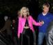 Gwen Stefani, très sexy, ressemble à un personnage de  Grease  avec une balle dans la tête à la soirée Halloween de Jonathan Ross à Londres, le 31 octobre, 2012.