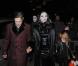 Kate Moss et son mari Jamie Hince arrivent déguisés en Gomez et Morticia Addams à la soirée d'Halloween de Jonathan Ross à Londres, le 31 octobre, 2012.
