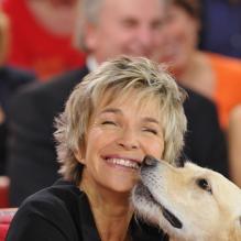 Véronique Jannot - Enregistrement de l'émission Vivement Dimanche à Paris le 10 octobre 2012.