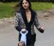 Selma Blair : Amaigrie et la peau sur les os, elle garde le moral avec son fils